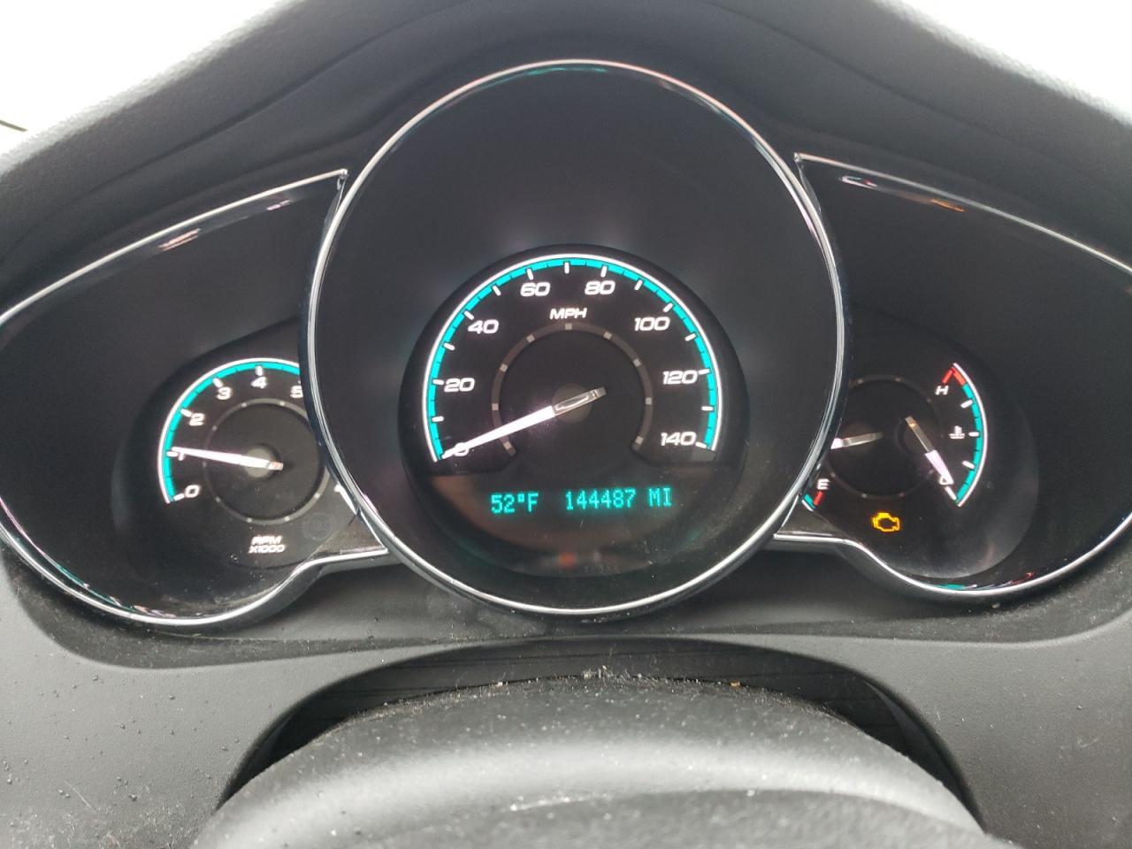 1G1ZD5EB2AF121378 2010 Chevrolet Malibu 2Lt