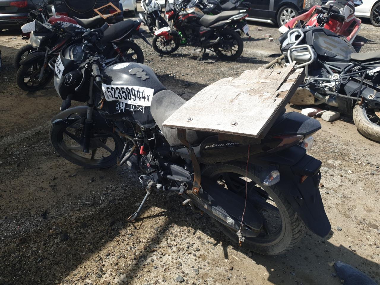 ME4KC20FXNA011741 Auction: COPART UAE Lot: 52358944 Location: DUBAI INDUSTRIAL CITY - DUBAI ME4KC20FXNA011741 HONDA UNICORN 2022 BLACK Photo 3