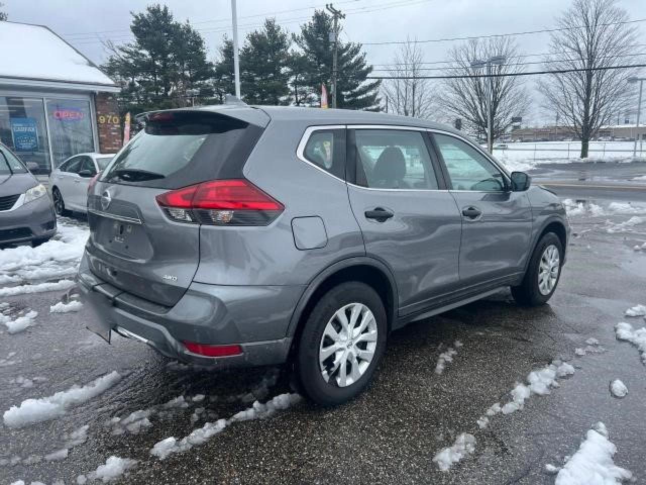 Lot #2452607309 2017 NISSAN ROGUE S