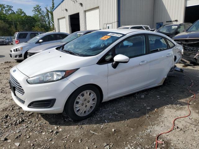 Lot #2461954265 2014 FORD FIESTA S salvage car