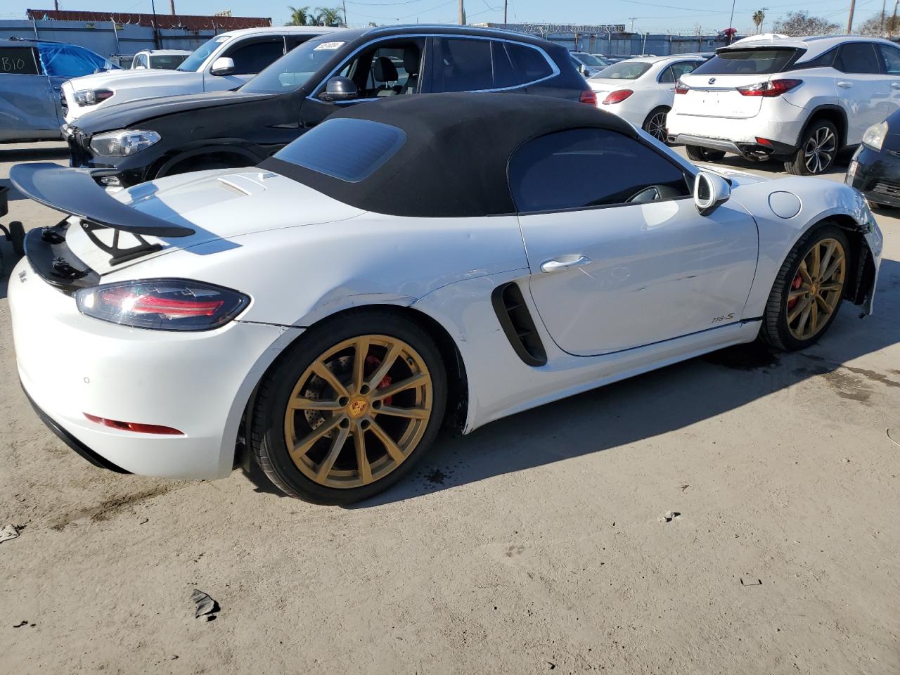 WP0CB2A87HS240881 2017 Porsche Boxster S