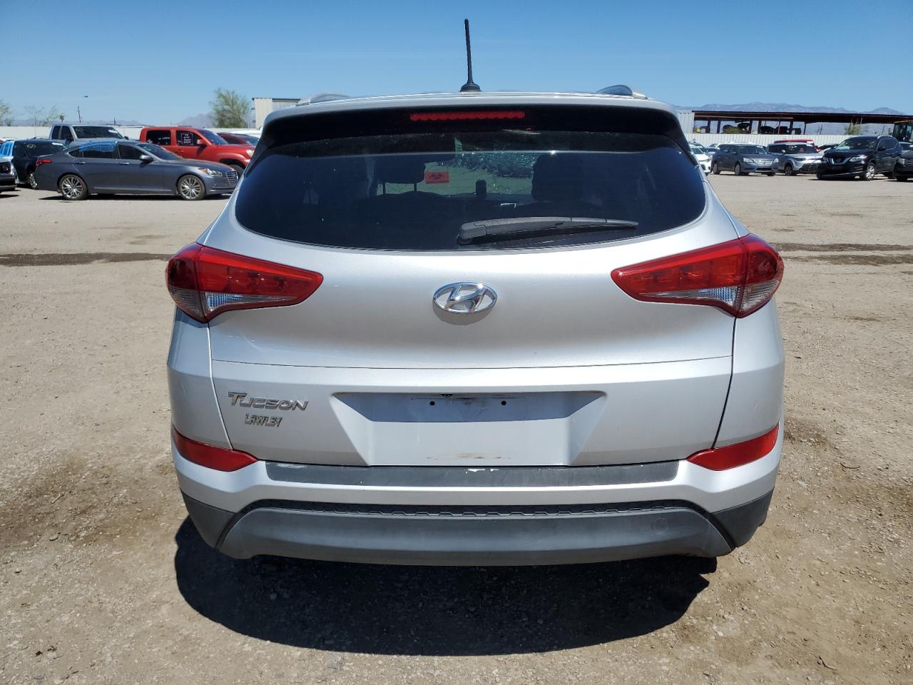 KM8J33A40GU177211 2016 Hyundai Tucson Limited