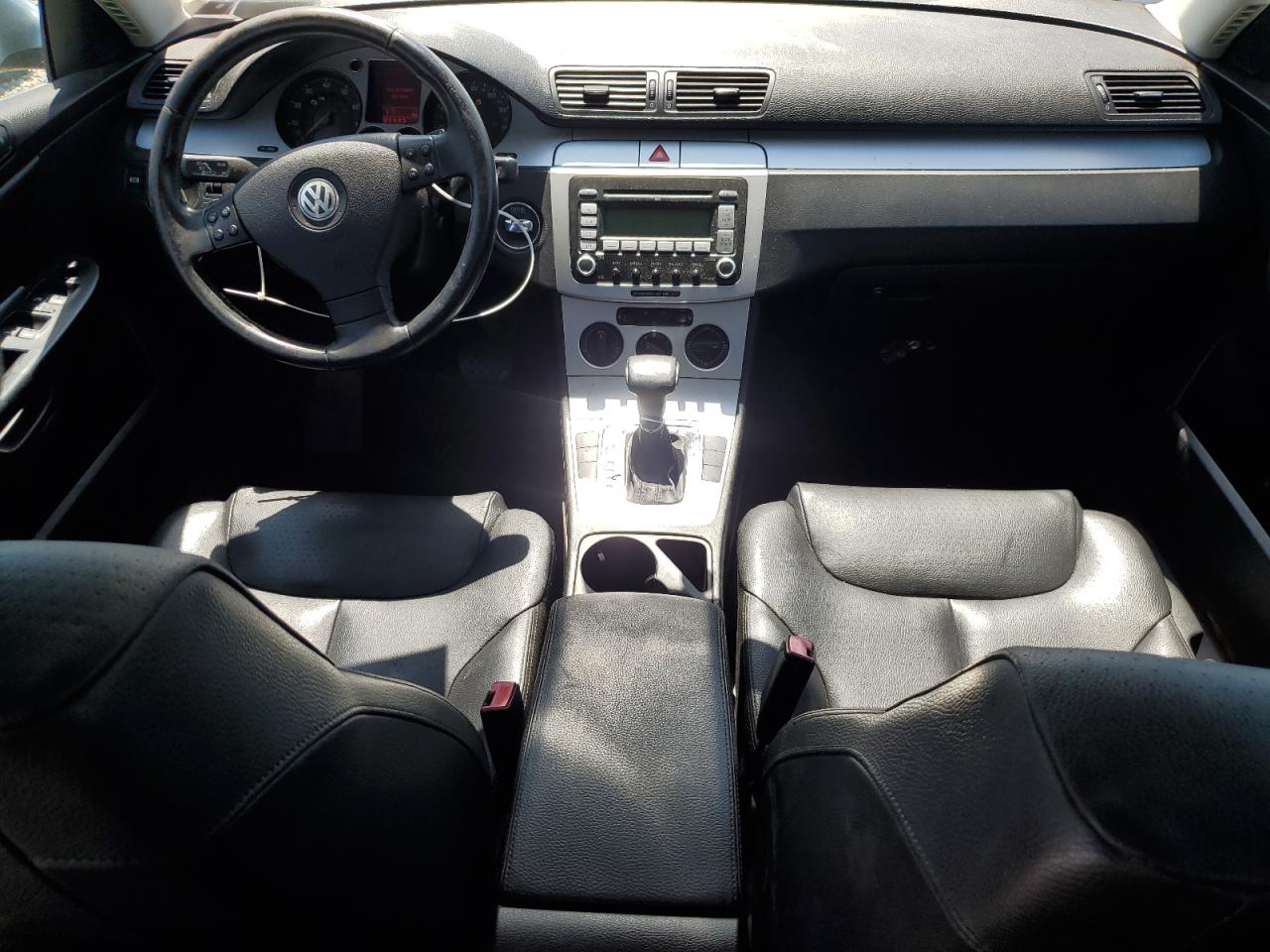 WVWAK73C38E010839 2008 Volkswagen Passat Komfort