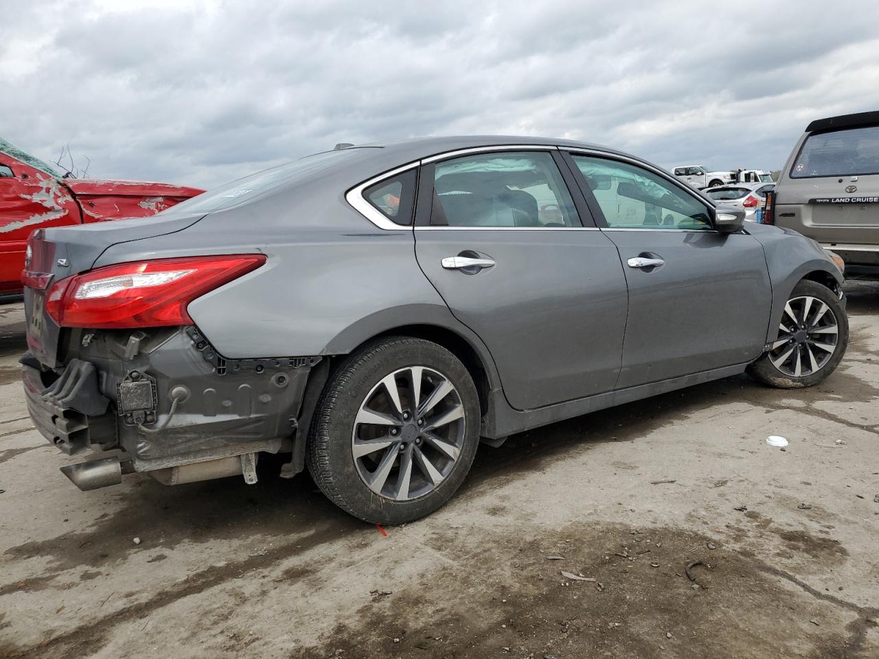 2016 Nissan Altima 2.5 vin: 1N4AL3AP2GC196899