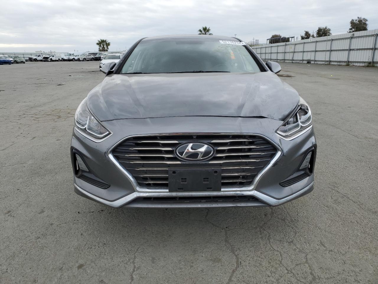 2019 Hyundai Sonata Se vin: 5NPE24AF5KH781856