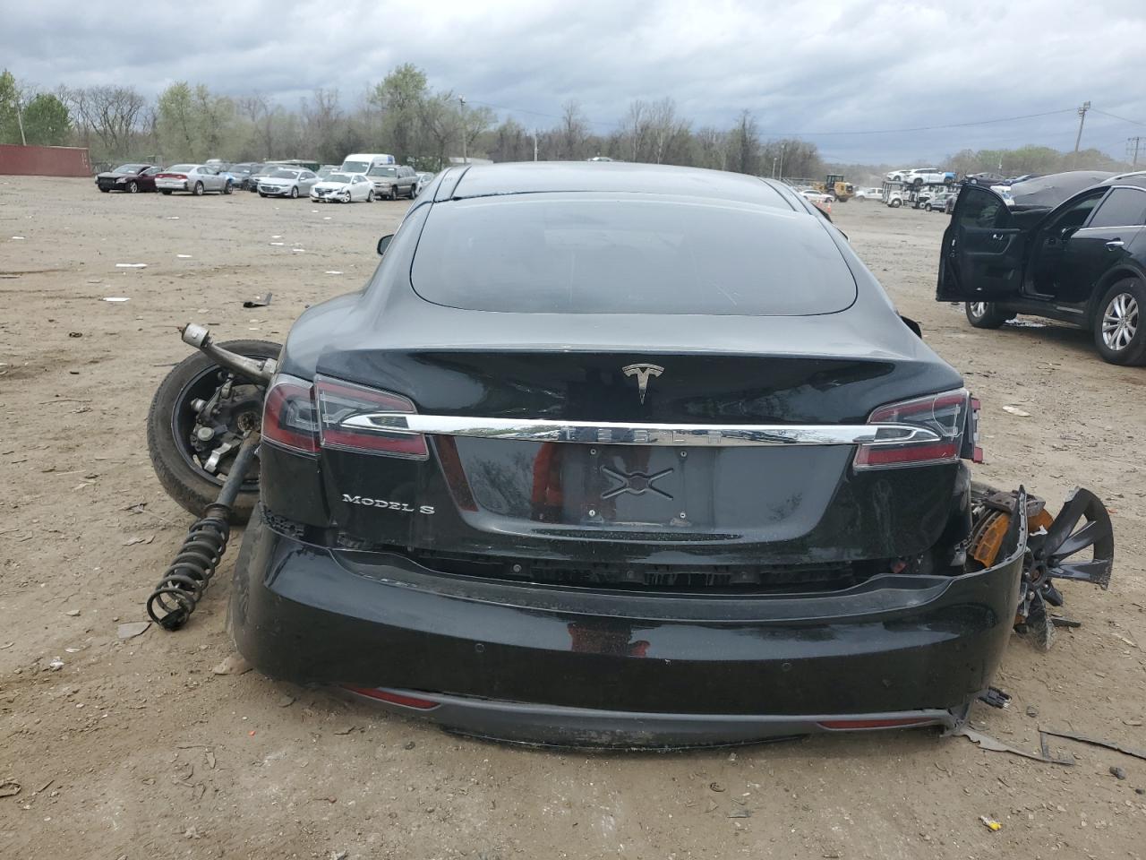 5YJSA1S23FF096047 2015 Tesla Model S 70D