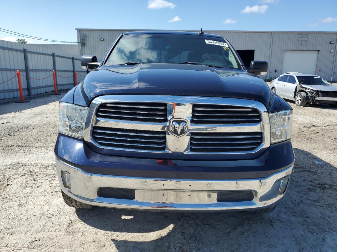 3C6RR6LT0GG288217 2016 Ram 1500 Slt