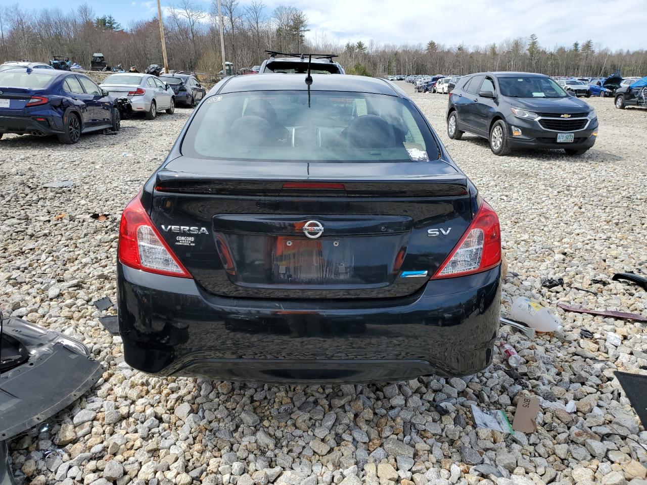 2015 Nissan Versa S vin: 3N1CN7AP1FL936114