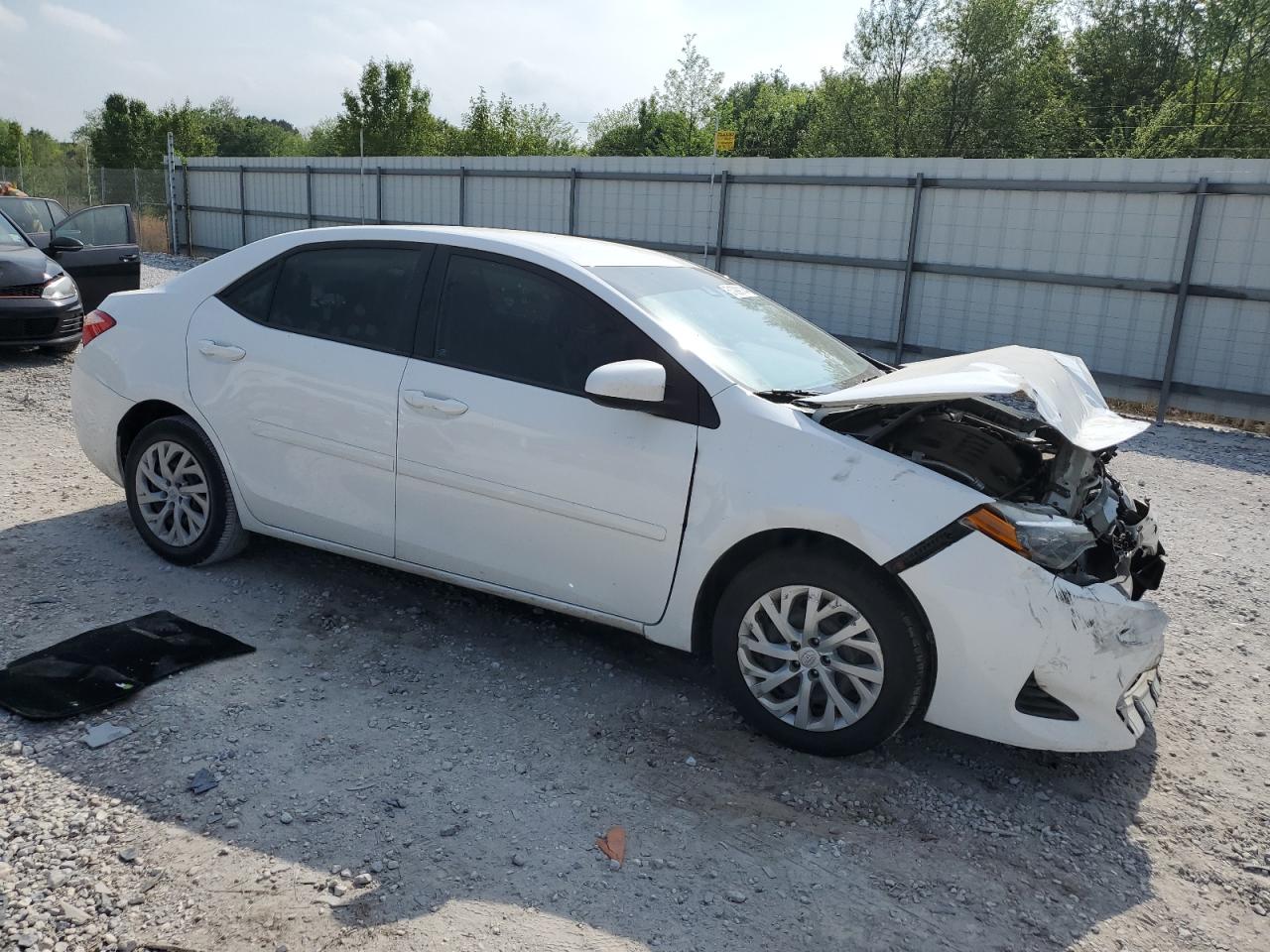 5YFBURHEXHP650232 2017 Toyota Corolla L