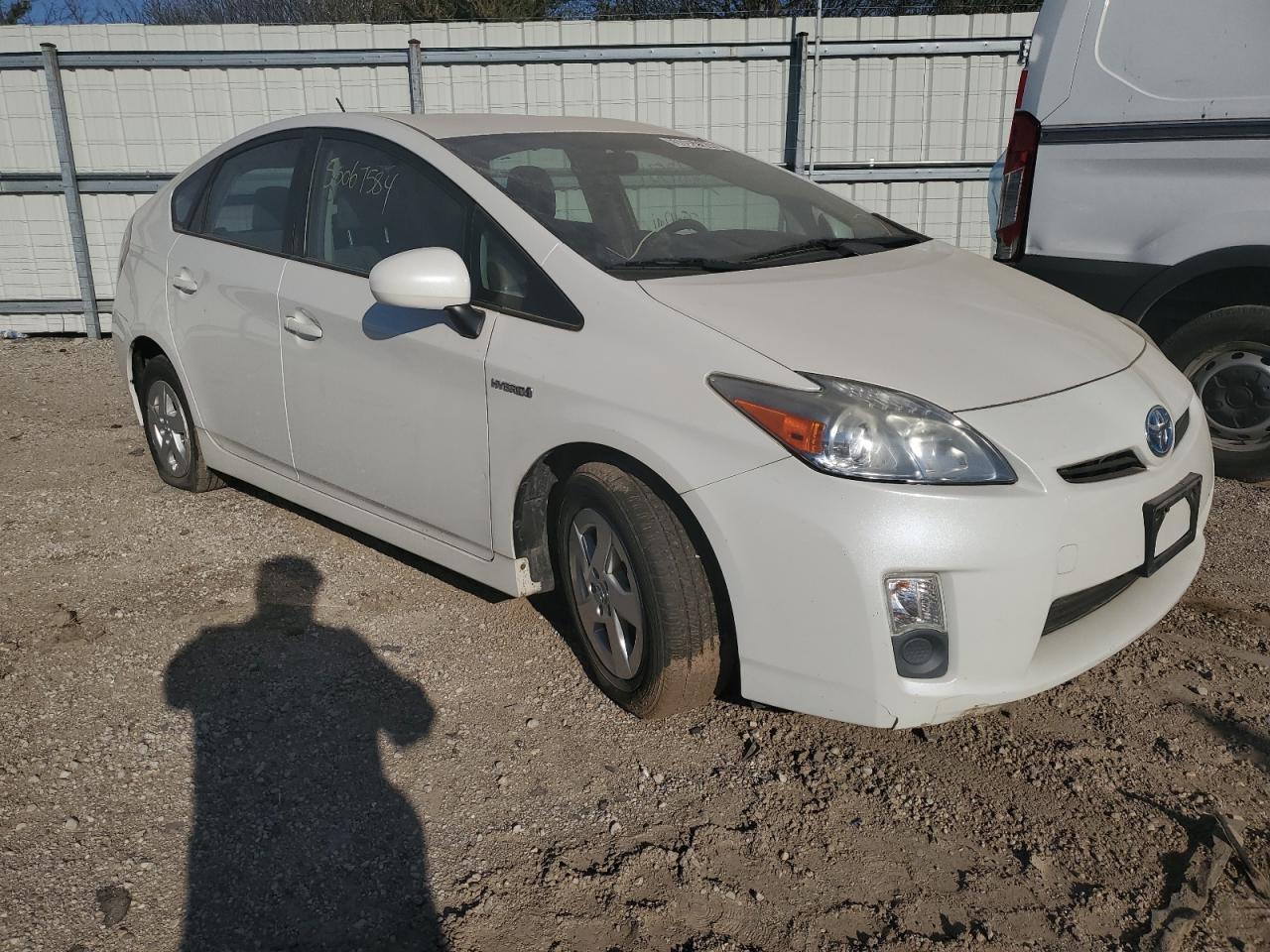 JTDKN3DU5B0295172 2011 Toyota Prius