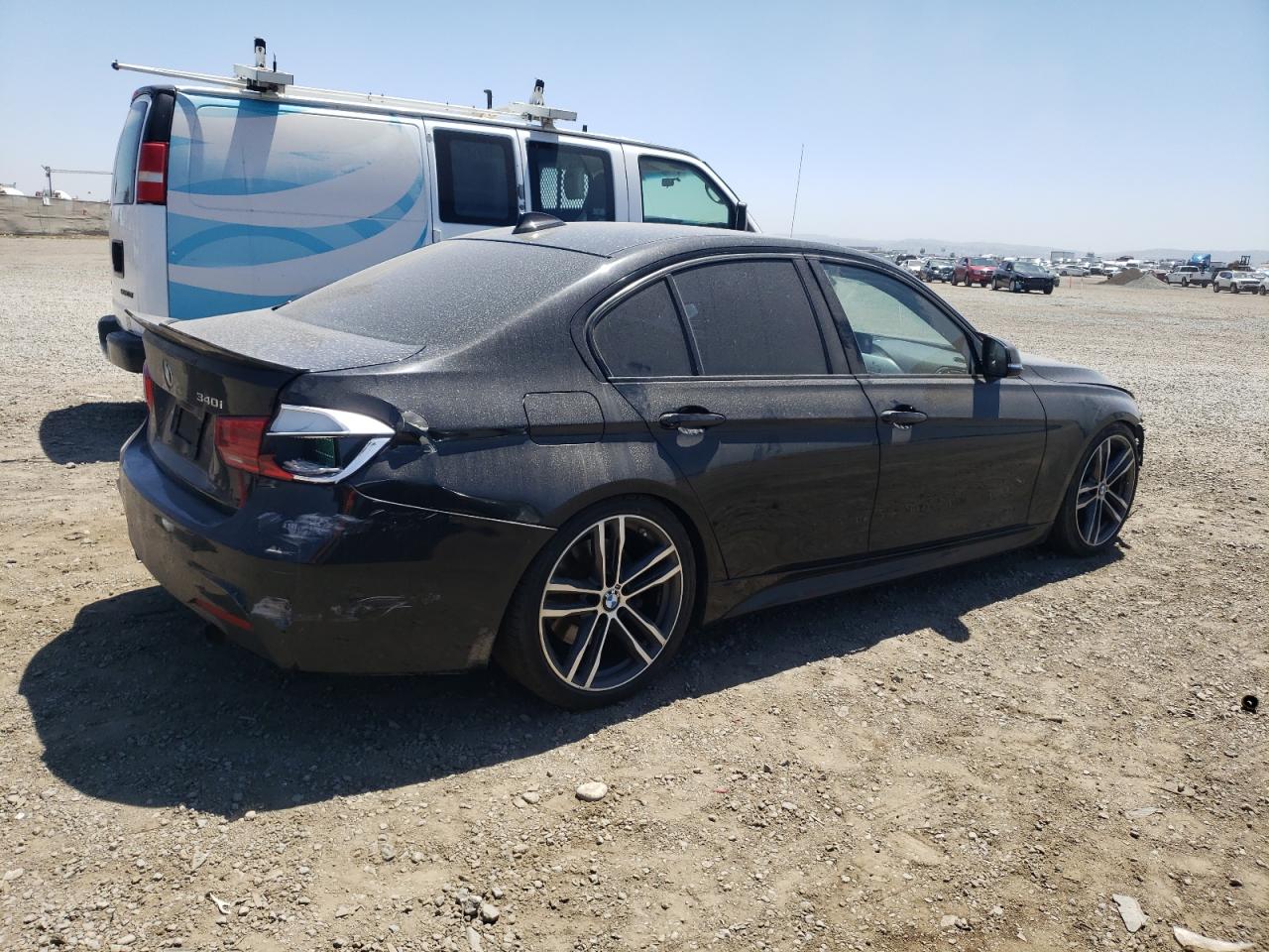 WBA8B3G59JNV01177 2018 BMW 340 I