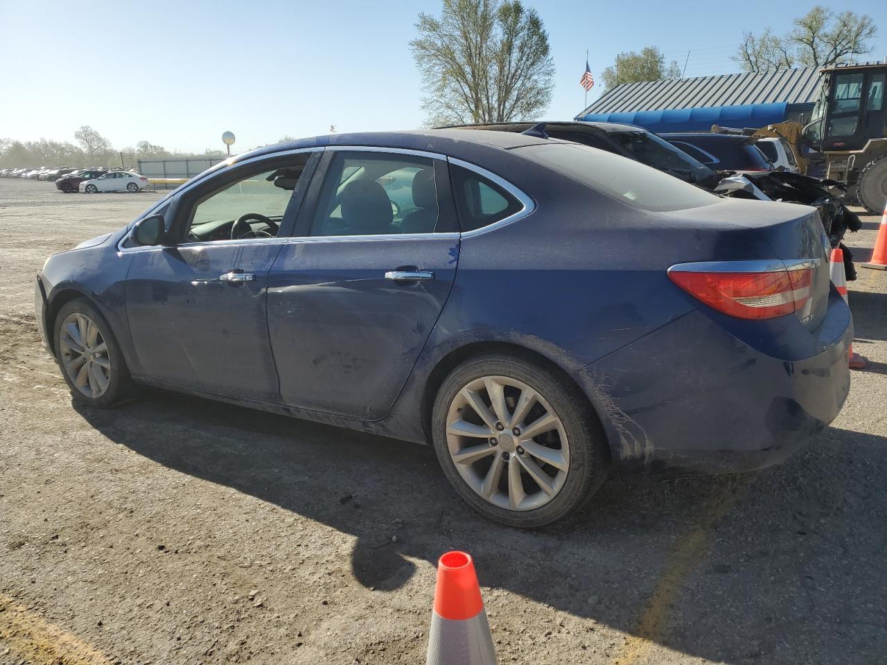 1G4PR5SK1E4107313 2014 Buick Verano Convenience