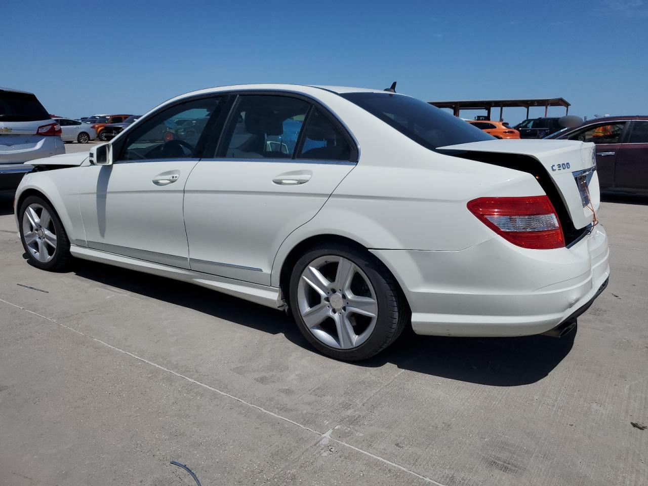 WDDGF5EB1AR086880 2010 Mercedes-Benz C 300