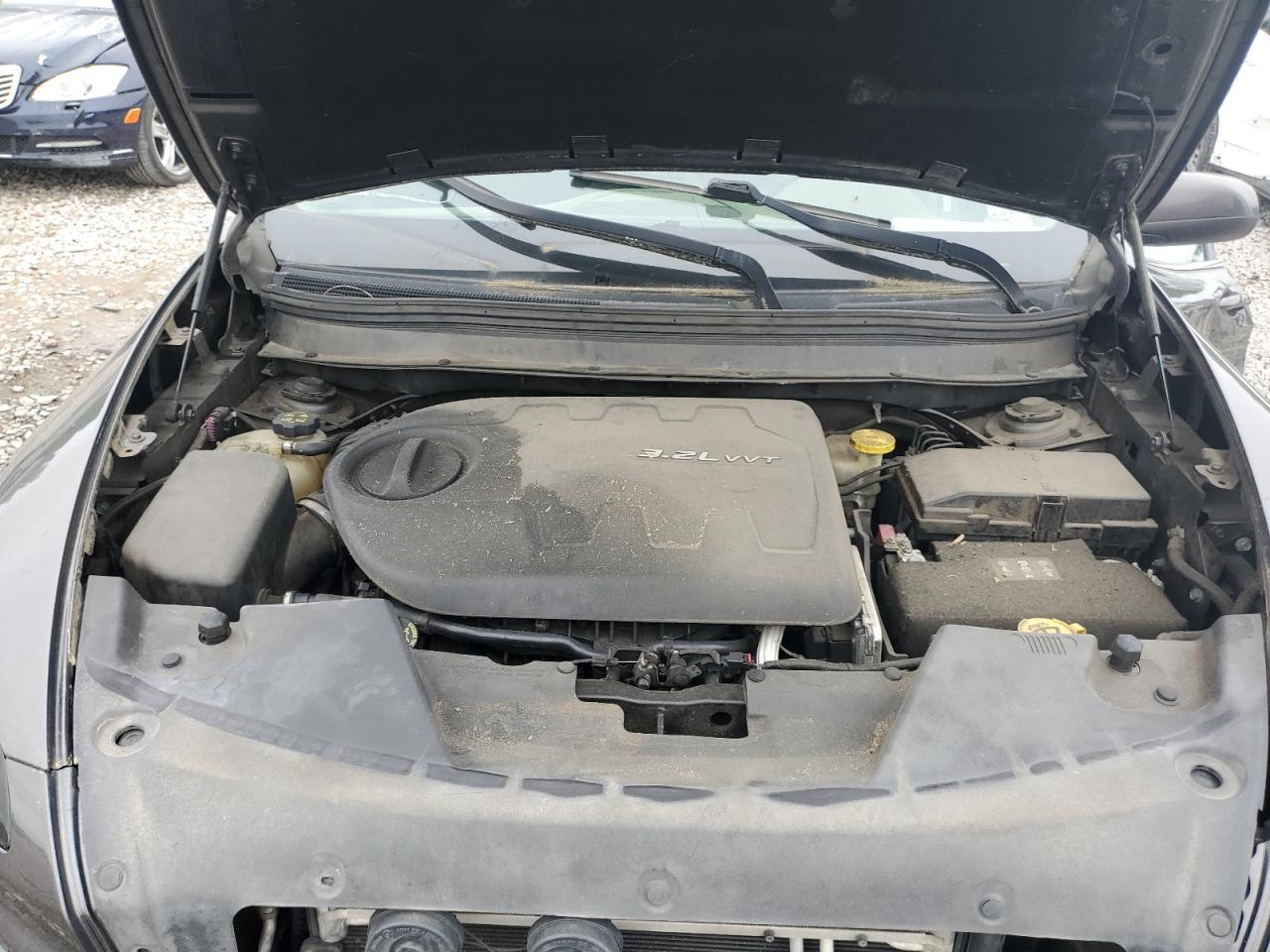 1C4PJLCS5EW222144 2014 Jeep Cherokee Latitude