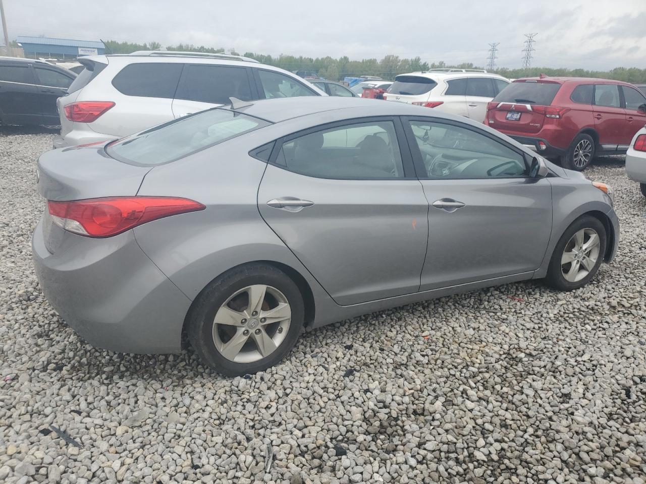 KMHDH4AE2DU775955 2013 Hyundai Elantra Gls