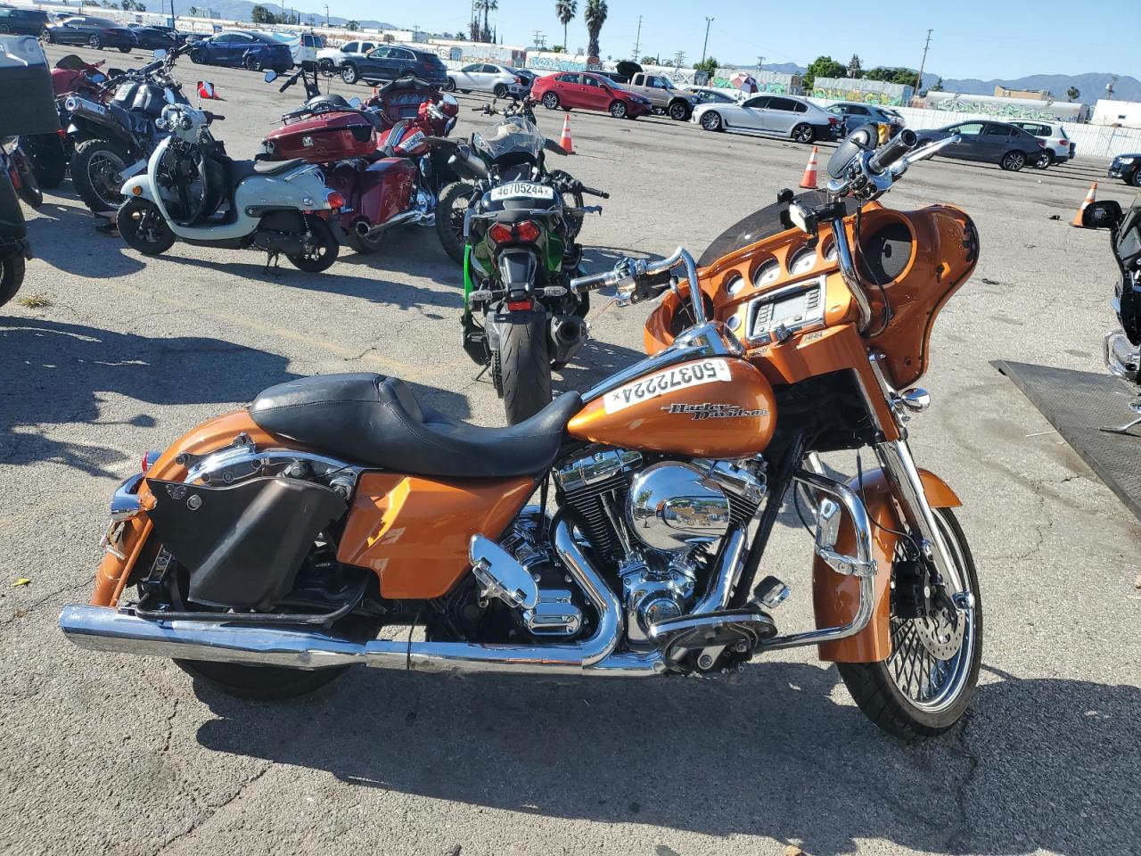 Harley Davidson Street Glide 2014 FLHX103