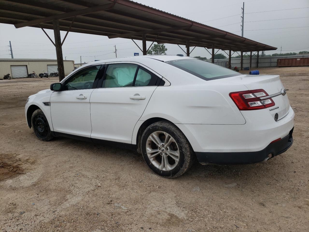 Lot #2517711105 2017 FORD TAURUS SE