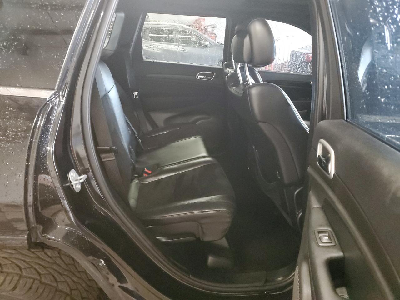 1C4RJFAG7FC940614 2015 Jeep Grand Cherokee Laredo