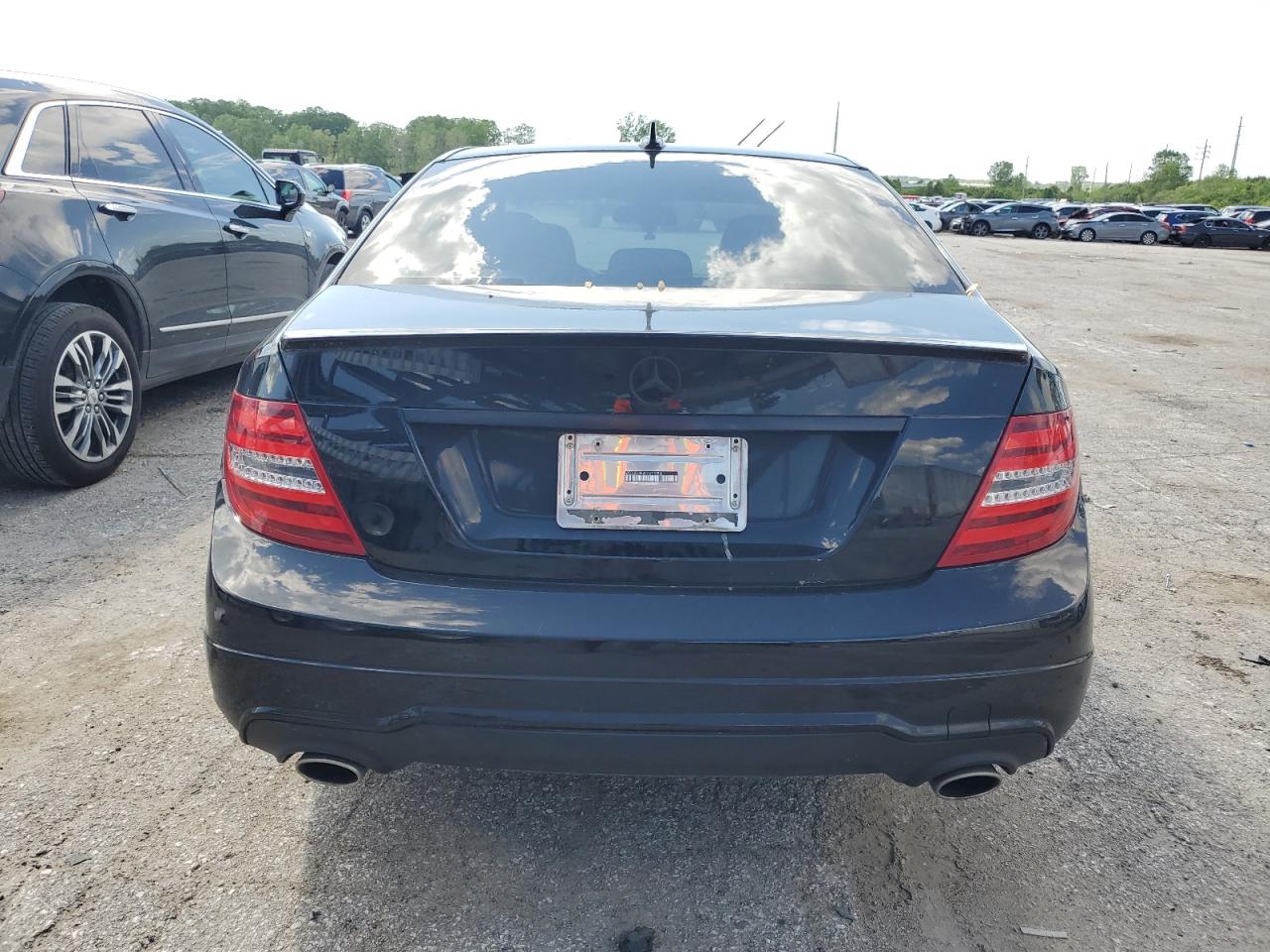 WDDGF8BBXCA691083 2012 Mercedes-Benz C 300 4Matic