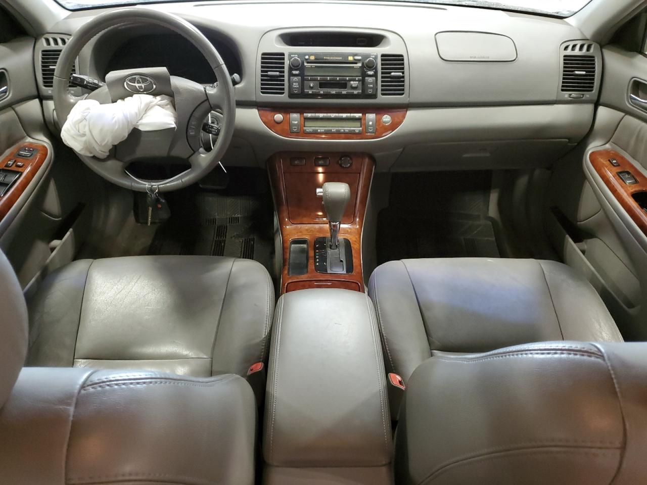 4T1BE30K75U971859 2005 Toyota Camry Le