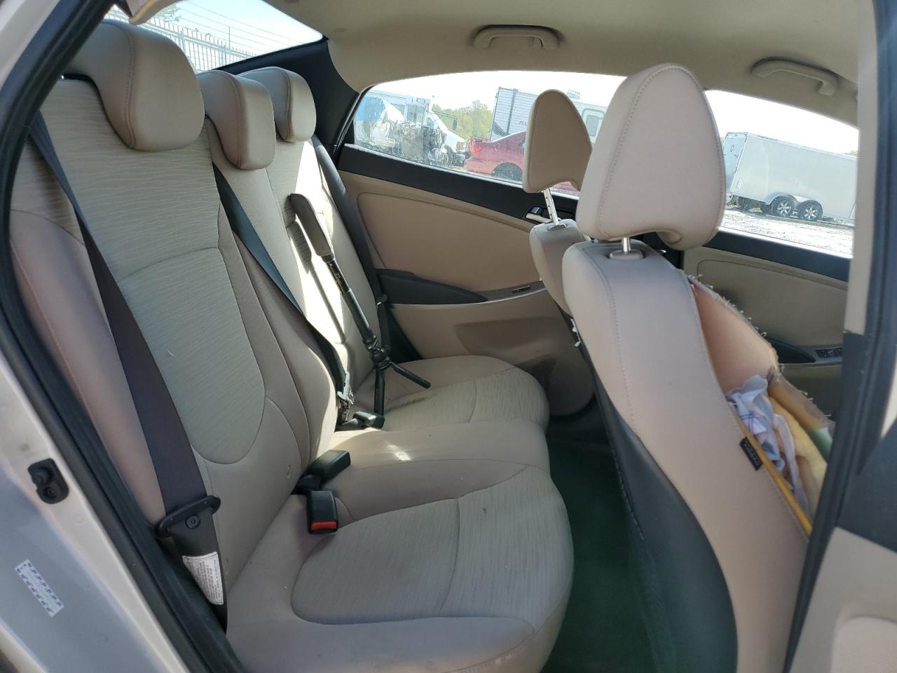 KMHCT4AE2FU934230 2015 Hyundai Accent Gls