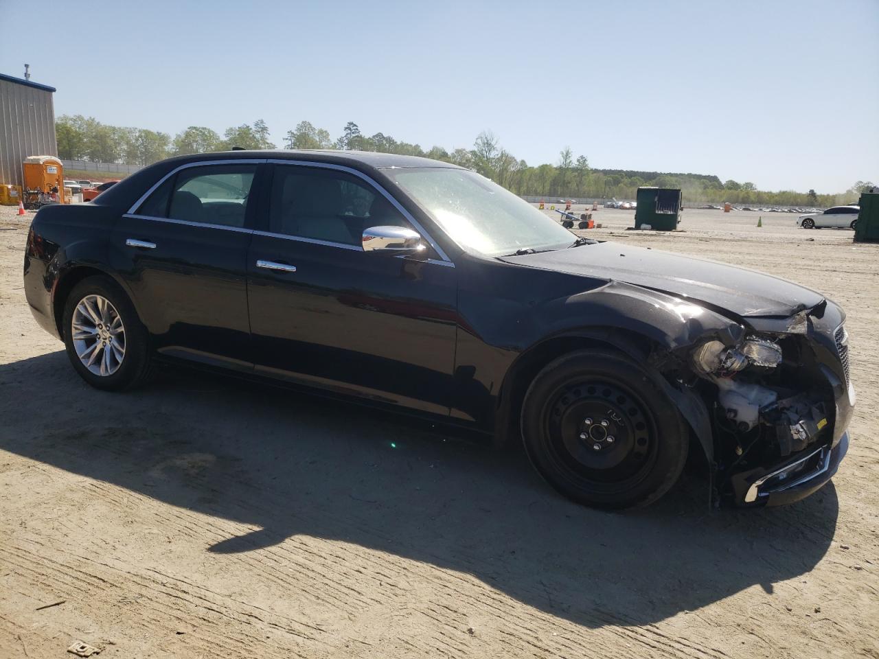 2C3CCAEG8GH351099 2016 Chrysler 300C