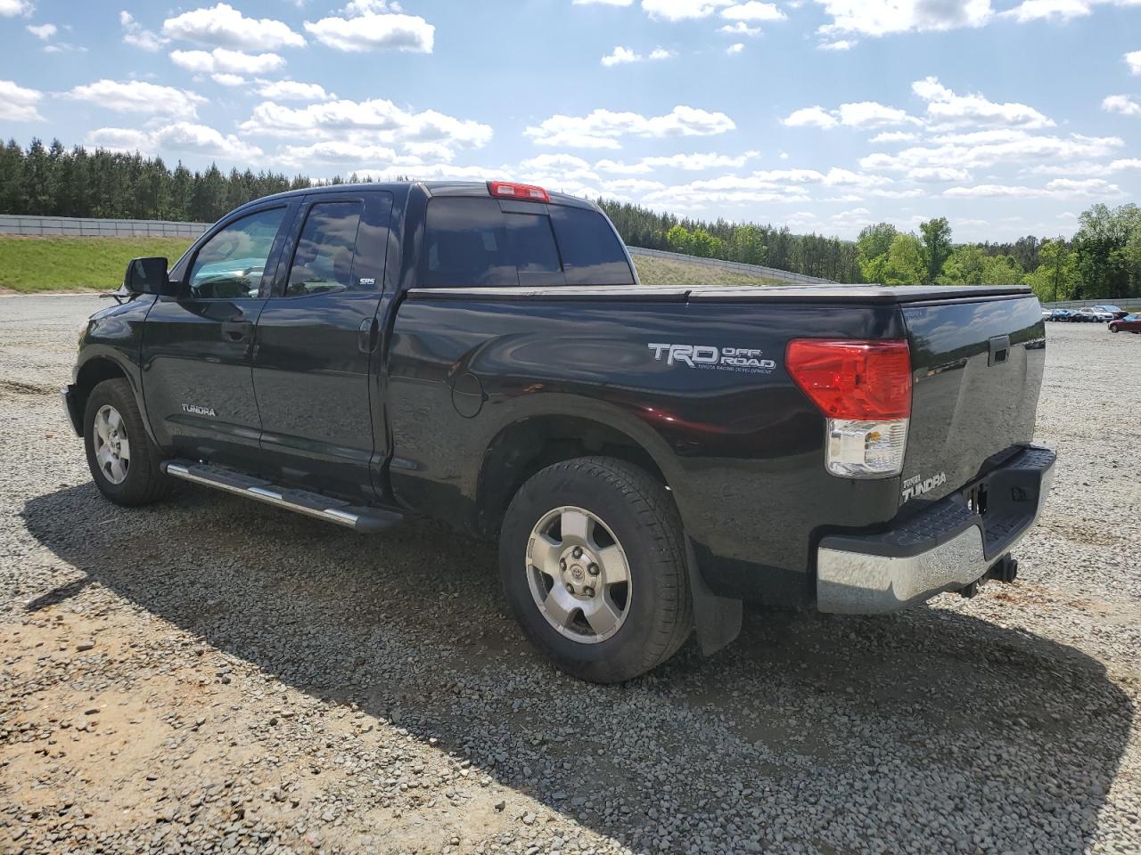 5TFRM5F15BX033417 2011 Toyota Tundra Double Cab Sr5