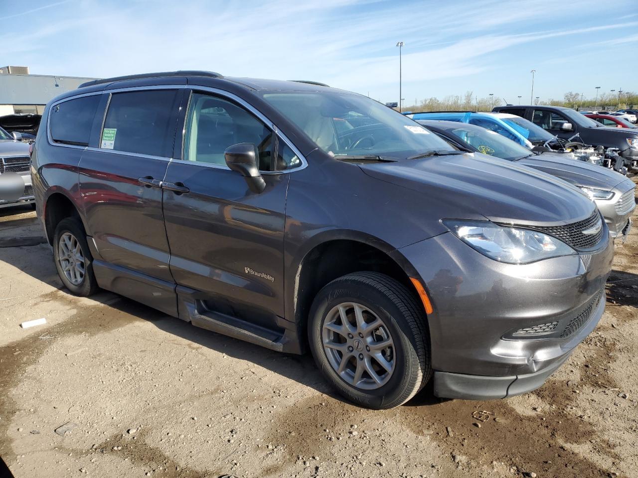 Lot #2905035101 2021 CHRYSLER VOYAGER LX