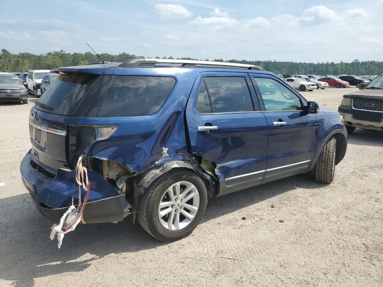 1FMHK7D89CGA95722 2012 Ford Explorer Xlt