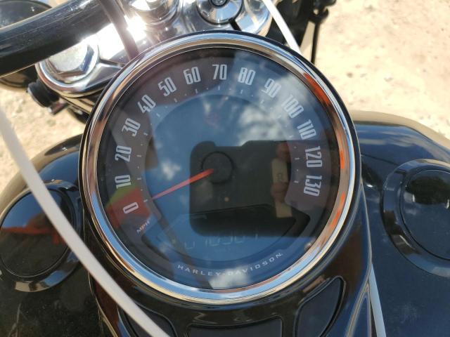 2019 HARLEY-DAVIDSON FLHC 1HD1YAJ13KC010743