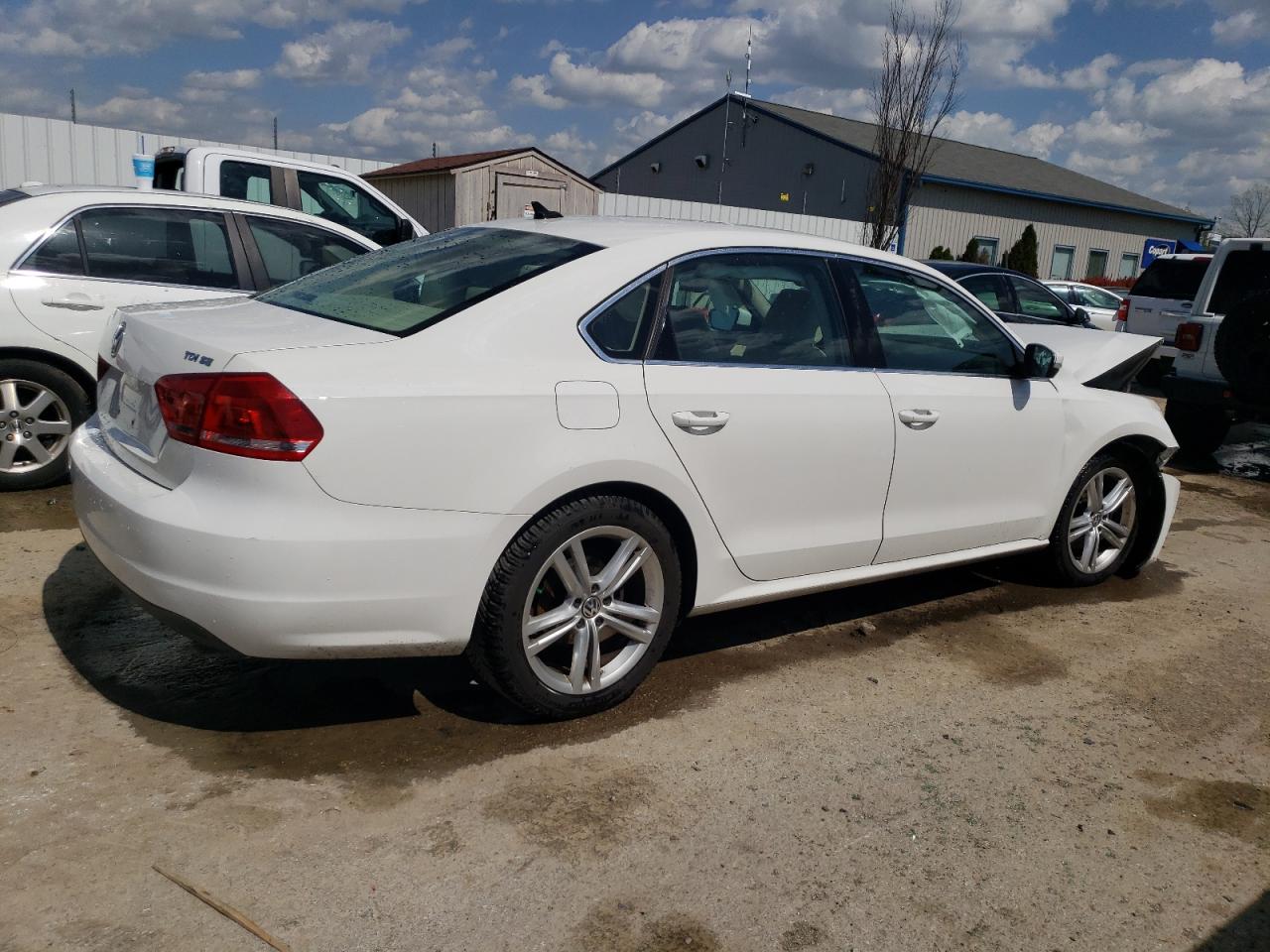 2015 Volkswagen Passat Se vin: 1VWBV7A38FC022151