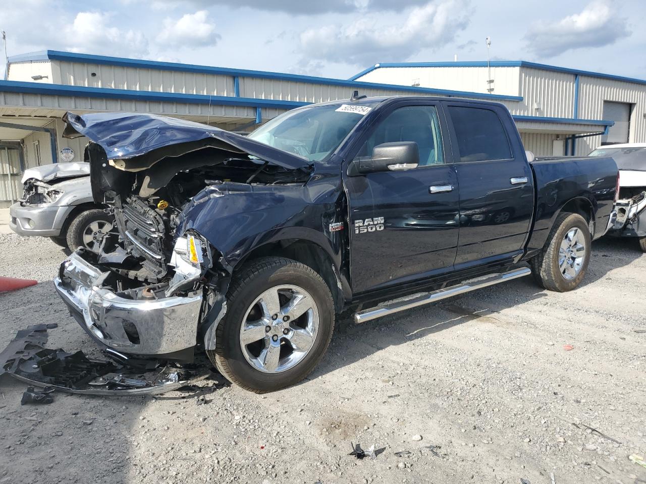 3C6RR7LT6FG711516 2015 Ram 1500 Slt