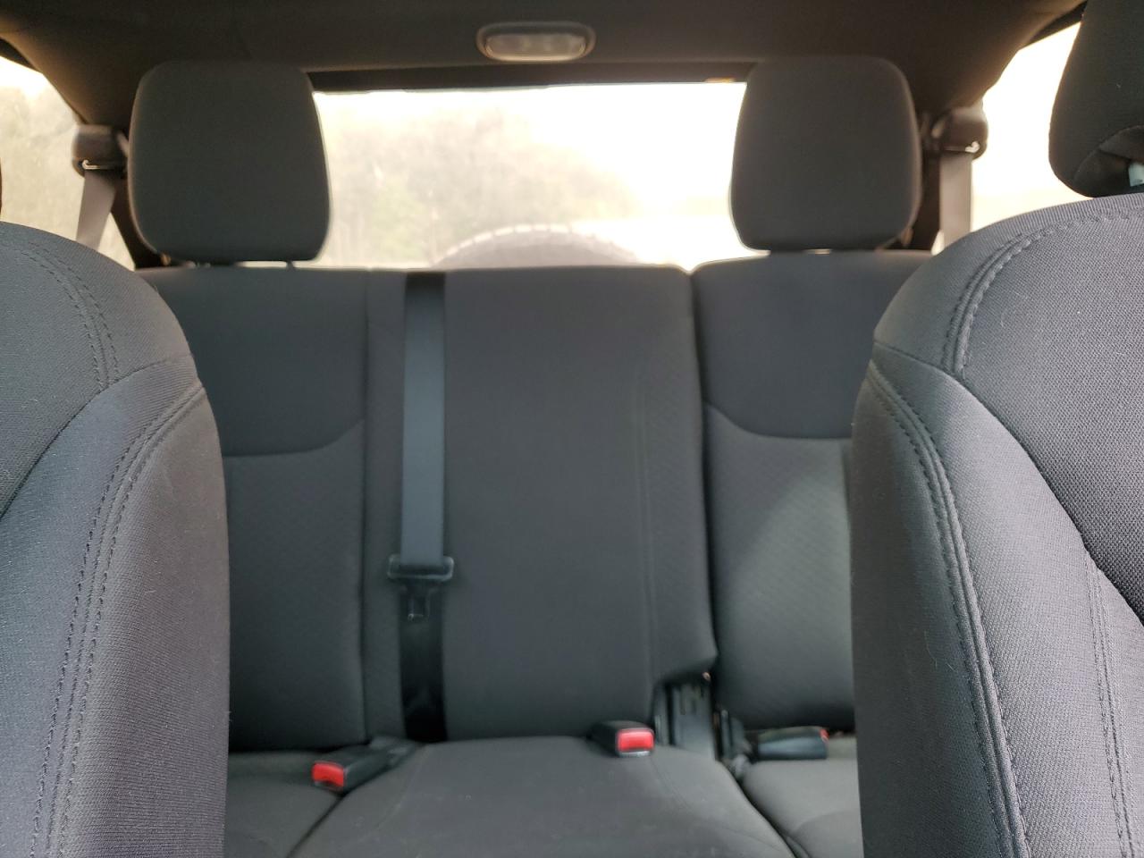 1C4BJWDG4GL231458 2016 Jeep Wrangler Unlimited Sport