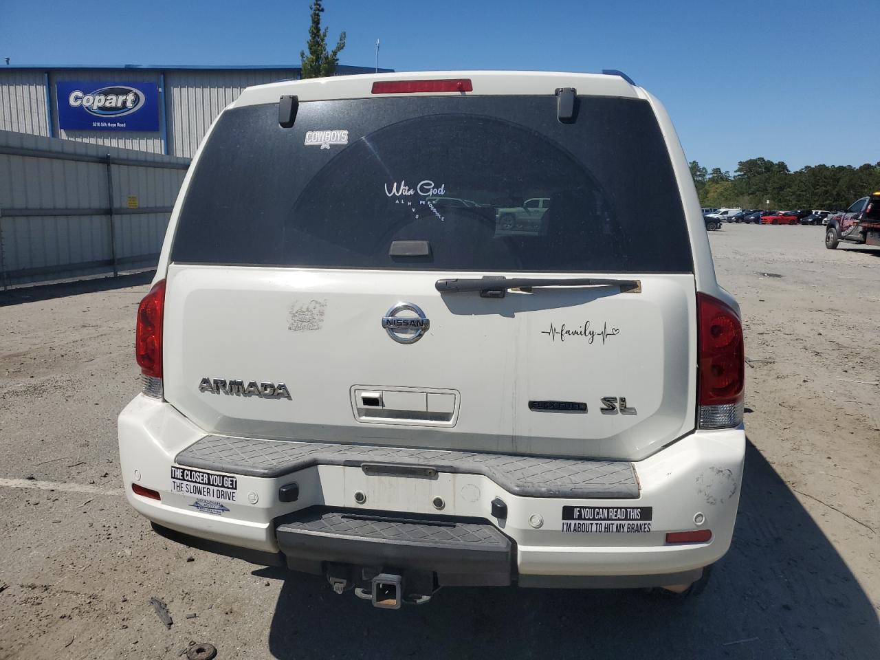 5N1BA0ND4BN608803 2011 Nissan Armada Sv