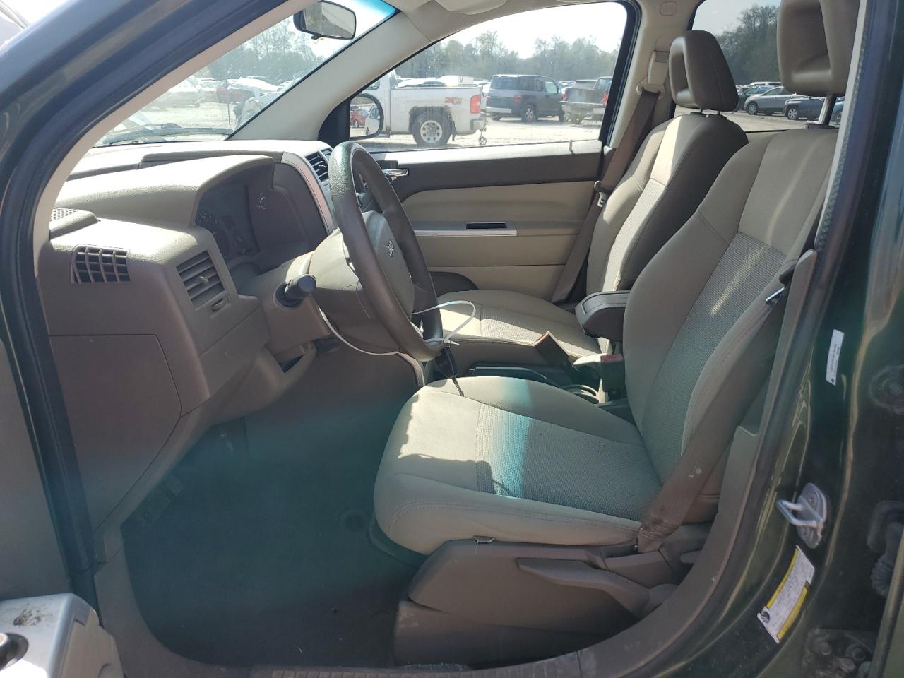 1J8FF47W48D794704 2008 Jeep Compass Sport