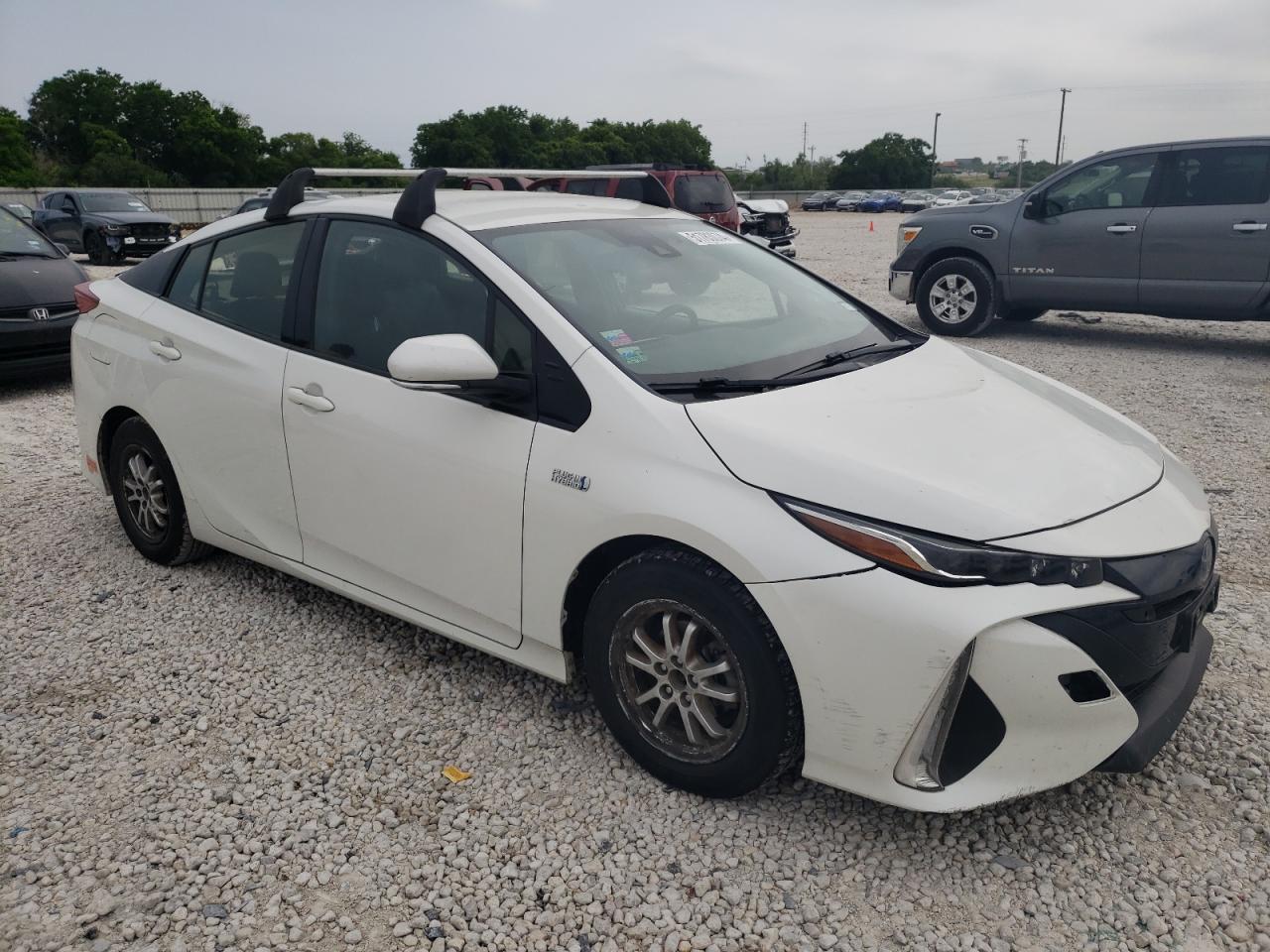 JTDKARFPXK3115043 2019 Toyota Prius Prime