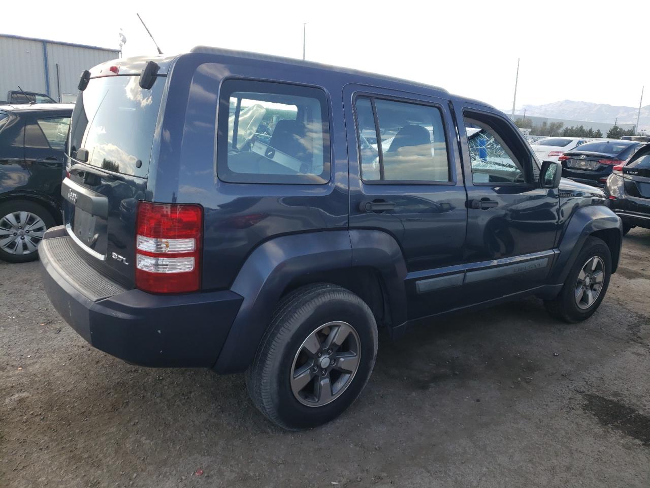 1J8GP28K68W213631 2008 Jeep Liberty Sport