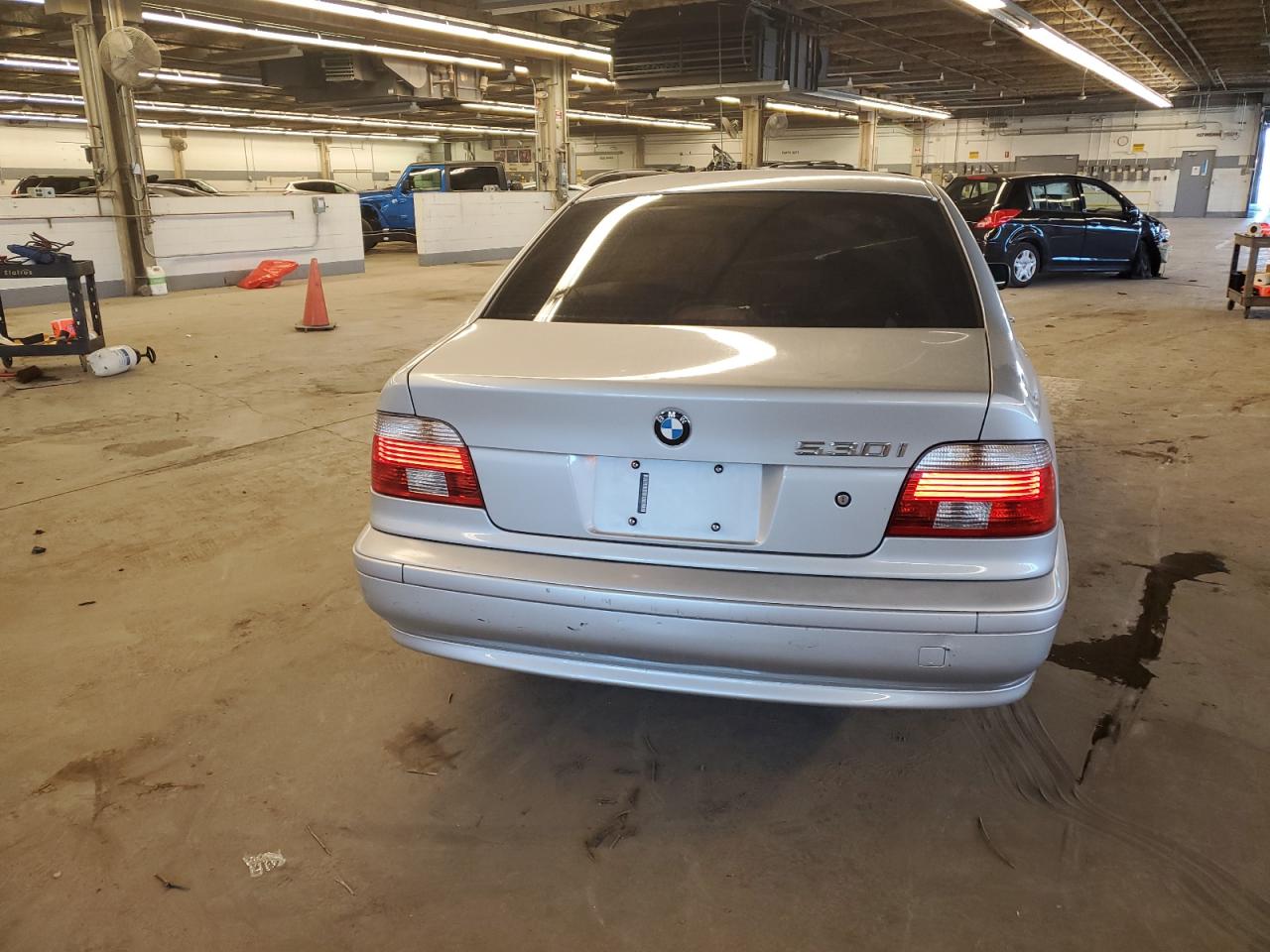 WBADT53461CE90920 2001 BMW 530 I