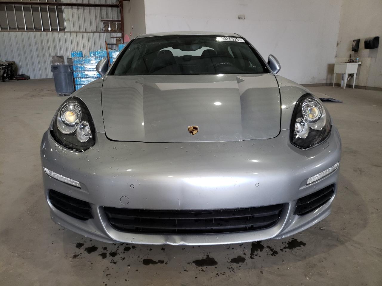 WP0AA2A78GL003990 2016 Porsche Panamera 2