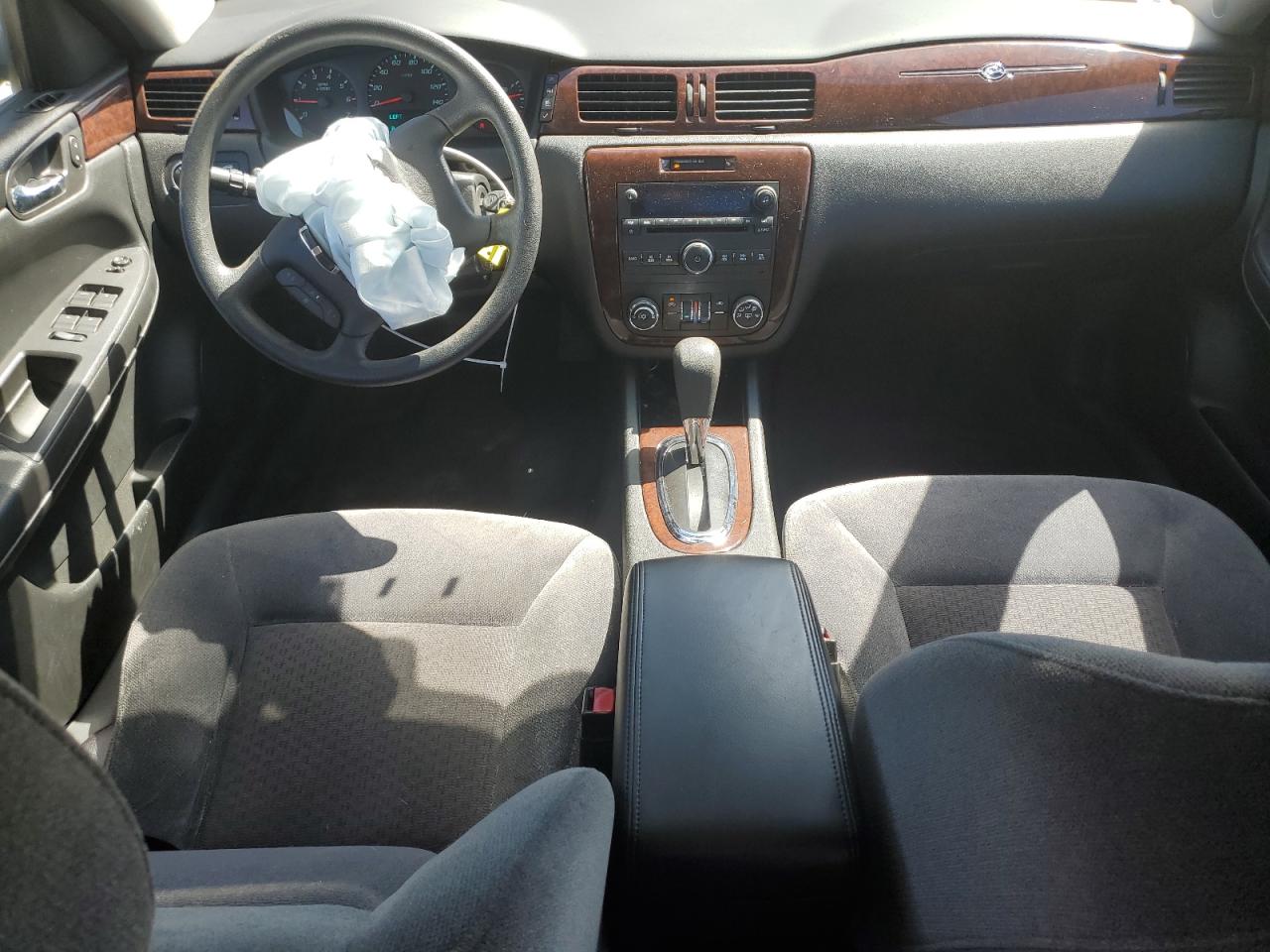 2G1WA5EN2A1204516 2010 Chevrolet Impala Ls