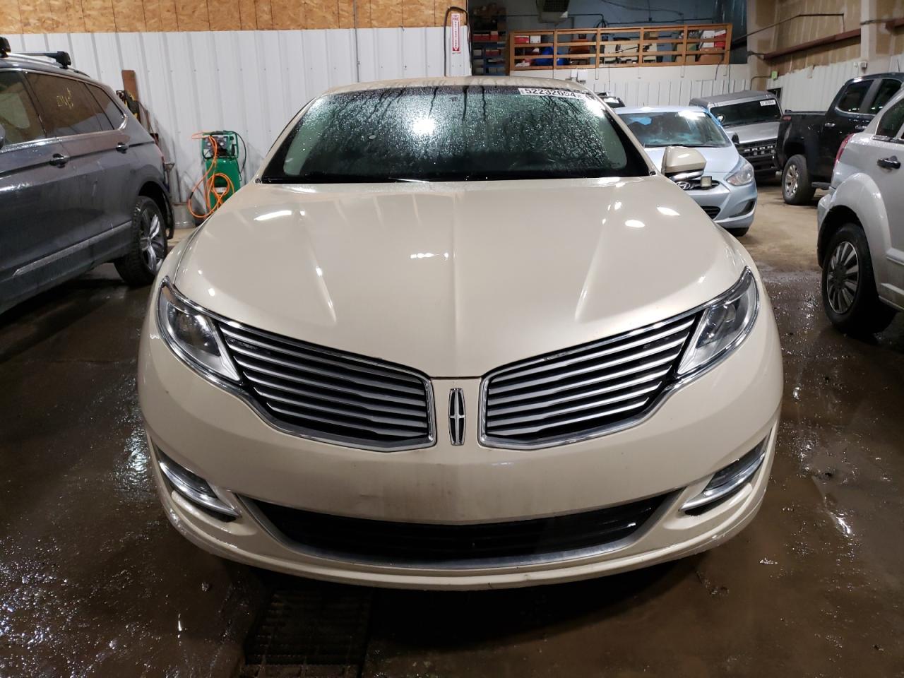 Lot #2487287739 2015 LINCOLN MKZ
