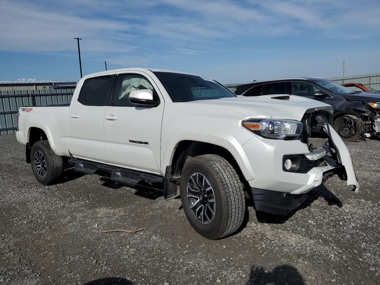 3TYDZ5BN1NT013457 2022 Toyota Tacoma Double Cab