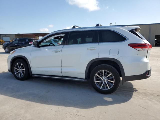 2018 Toyota Highlander Se VIN: 5TDKZRFH1JS279635 Lot: 50942074