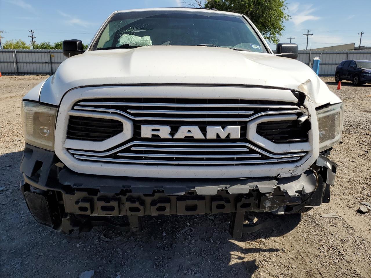 3C6JR6AT1GG270566 2016 Ram 1500 St