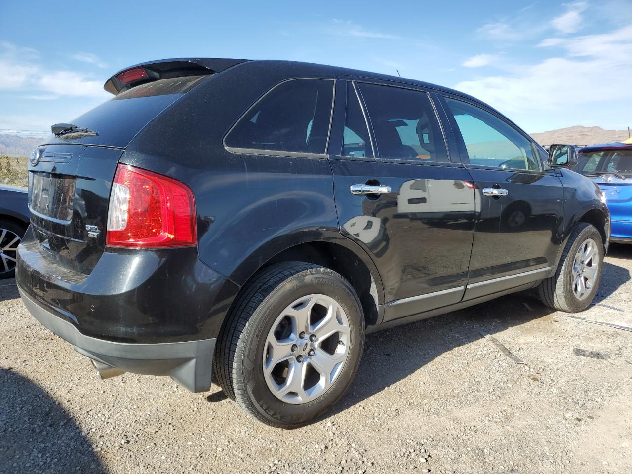 2FMDK4JC1BBA57347 2011 Ford Edge Sel