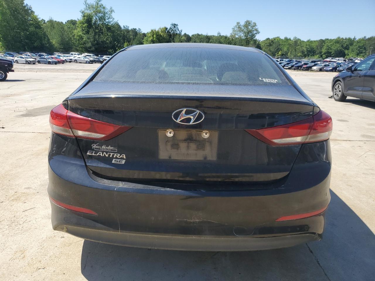 2018 Hyundai Elantra Se vin: 5NPD74LF4JH303856