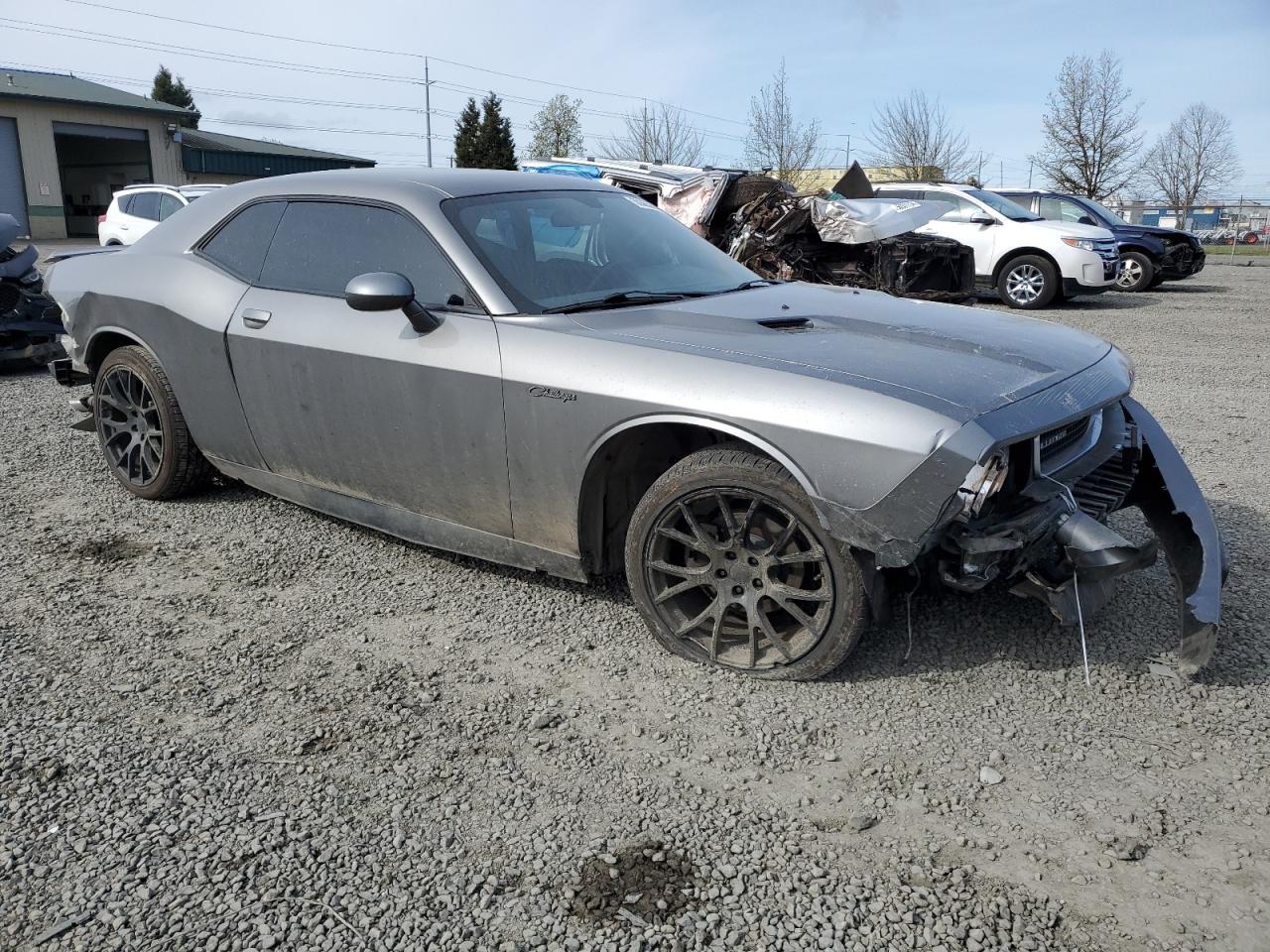 2C3CDYAG5CH174212 2012 Dodge Challenger Sxt