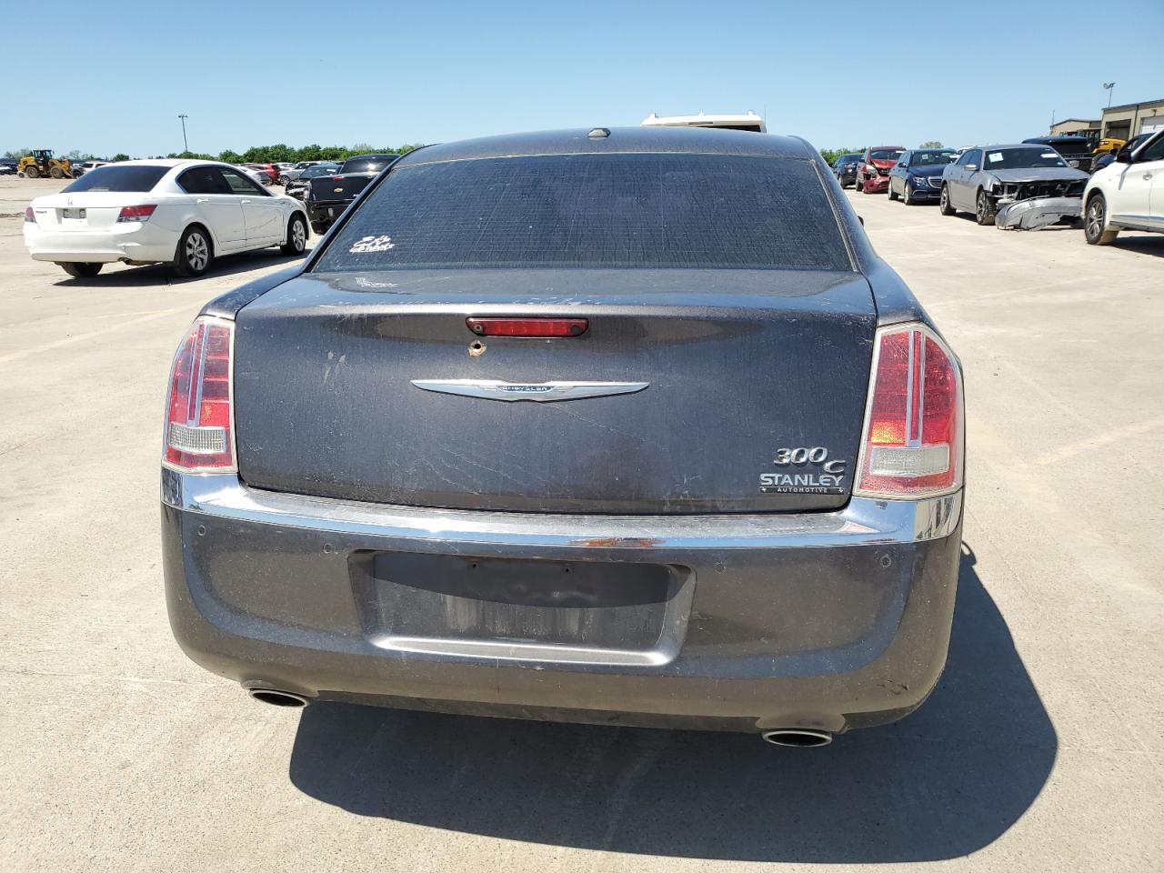 2013 Chrysler 300C vin: 2C3CCAEGXDH685274