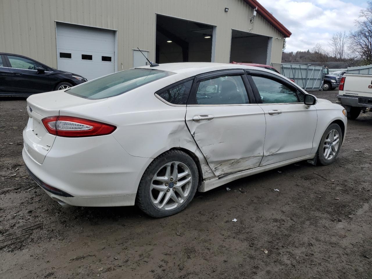 3FA6P0HD7ER132568 2014 Ford Fusion Se