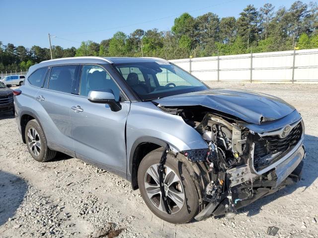 VIN 5TDGZRBH6NS251637 2022 Toyota Highlander, Xle no.4